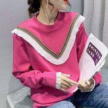도니와 여성 프릴장식 핑크티셔츠 핑크맨투맨 예쁜티셔츠 봄티셔츠 데일리룩 캠퍼스룩 여행패션 편한티셔츠 긴팔브이넥 데이트룩 리조트룩 귀여운티셔츠 출근패션 소개팅룩 레이스맨투맨