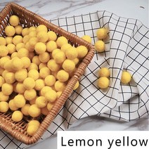 10pcs 2cm 울 펠트 공 솔리드 컬러 라운드 마카 드래곤 인조 모피 공 펠트 diy 수제 공예 액세서리 도매 18 색, 10