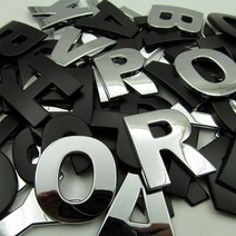 대형 메탈 크롬 이니셜스티커 블랙 실버 대문자 영문 알파벳 숫자 차량스티커, 대문자C