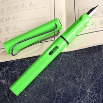 만년필입문 저가 만년필 2021 새로운 도착 크리 에이 티브 중공 클립 플라스틱 만년필 학생 자세 교정 0.38mm 0.5mm 잉크 펜 편지지 만년필, F, 초록