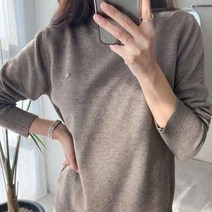 여자 가을 웜톤 비스코스 반목 폴라 핀장식 티셔츠