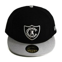 가방팝 크룩스앤캐슬 Chain C CREST Fitted Cap CE. BLK
