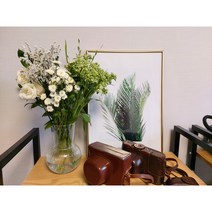 그린앤화이트꽃 한다발 생화 유칼립투스 루스커스 냉이초 소재꽃 화이트계열 계절꽃