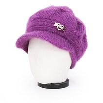 베이직엠 중년 여성 겨울 니트모자 챙니트 반짝이 털실 하트브로치