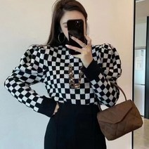여성 가을 겨울 스웨터 부드러운 니트 꽃 자수 박은빈 아이유 한효주