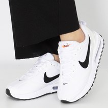 나이키 우먼스 런닝화 운동화 화이트 / 블랙로고 에어맥스 던