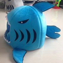 뜨거운 판매 고양이 매트 상어 모양의 집 따뜻한 강아지 고양이 카 바차 침대 한 매트 두 사용 상어 침대 작은 고양이 개 동굴 아늑한 침대 이동식, 파란색, L-55x52x45CM
