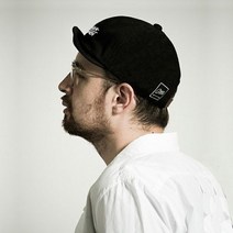 Ogfaour 데일리 자수 숏챙모자 챙짧은 모자 볼캡 블랙 베이지