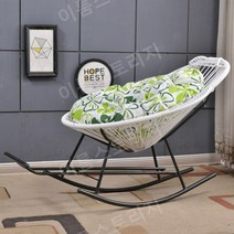 1인용 라탄 흔들 의자 스윙 야외 싱글 안락 체어, 화이트트럼펫