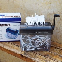 문서 세단기 파쇄기 분쇄기 재단기 a6 paper shredder mini multifunctional manual bill office shredder destroyer 폐지, 검은 색