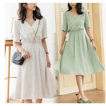 브이넥 도트 플레어 원피스 화이트 그린