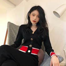 여성 레드라인 니트 가디건 상의 2023트렌드 데일리룩 꾸안꾸mns