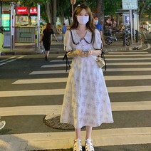 여름반팔원피스 프렌치 보이핏 볼륨 플랫카라 시크 디자인감각 러블리 롱 소프트스타일 플라워 신선 여자원피스 2395627326