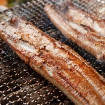 하르방마켓 최상급 자연산 손질 통영 바다 장어 제철 구이 1kg 2kg 3kg 통발 포장 구이용 대 특대, 02. 손질 바다장어 2kg(대)