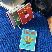 인테리어 LEON 컬러 디자인 노트 5종 홈카페용품 사진촬영 셀프인테리어 소품, 레드