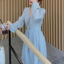 가슴 라인 끈조임 하늘하늘한 원피스 청순 미디 치마 _ 70189PCS