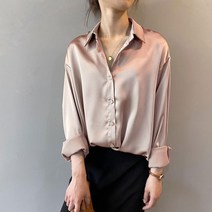 이노뱅크 세련된 샤인새틴 싱글 버튼 여리여리핏 실켓 공단 셔츠카라 롱 슬리브 블라우스