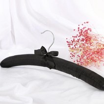 예쁜 블랙 패브릭 리본장식 사틴옷걸이 5개 의류정리