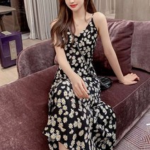 브이넥 잔잔한 꽃무늬 끈나시 원피스 여름 바캉스룩