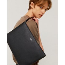 23SS [DAKS BASIC] 블랙 소가죽 클러치백L DBBA3E945BK