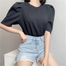 [비위치] 베이직 라운드넥 퍼프 5부 블라우스