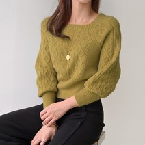데일리앤 넬리 여성 스퀘어넥 꽈배기 크롭 퍼프 니트