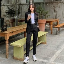 떳다그녀 다즈니 자켓 & 슬랙스 SET