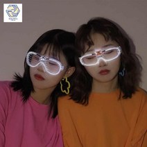 파티 생일 선글라스 인싸템 웃긴 안경, 차갑게 번들거리는 눈동자