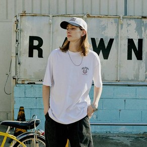 세인트페인 남성용 FLOWER HORSE SHOE T SHIRTS