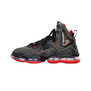 나이키 LEBRON 19 운동화