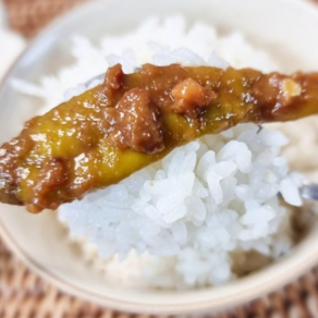 [국산]고추된장무침 / 맛있게 삭힌고추를 집된장에 버무린 된장고추, 2개, 400g