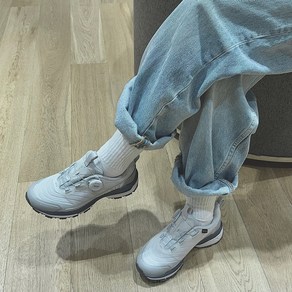 정품 1000%블랙야크 남여공용 등산화 [343 ECO GTX] 23S/S GORE-TEX 에너지 효율 트레킹화 (343 아이유 트래킹화 )