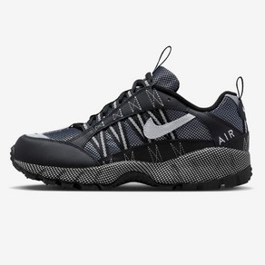 나이키 우먼스 러닝화 에어 휴마라 W NIKE AIR HUMARA 블랙 메탈릭 실버