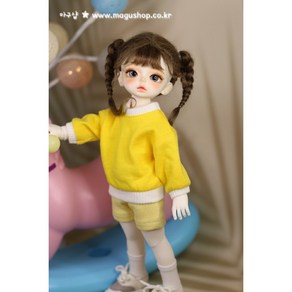 #bjd#구체관절인형옷#액션바디(#파올라레이나32cm한정)노랑 맨투맨 티셔츠(인형포함안됨)#마구샵#다락아이#관절바디, 뒷트임없음, 1개