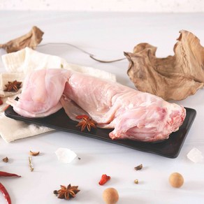 (배터짐) 2024년 햇 통 토끼고기 한마리 800g이상 토끼탕 보신용 (일요일&당일발송), 1개