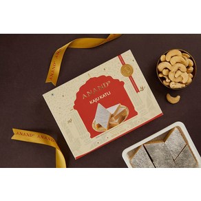 인도 Anand Sweets Kaju Katli (Kaju Bufi) 넉넉한 캐슈넛으로 만든 프리미엄 캐슈넛 퍼지 박스 250g, 1개