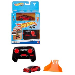 Hot Wheels Rc 테슬라 로드스터 1:64 스케일 컨트롤러 및 트랙 어댑터가 있는 원격 제어 장난감 자동차 트랙 안팎에서 작동, 1개