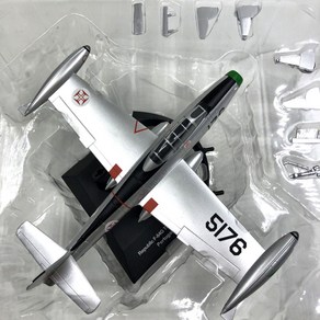 포르투갈 공군 제트 전투기 F-84G 1:72, 18*17cm, 1개