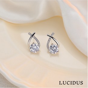 루키두스 0.5Ct. 시뮬럿 다이아 모이사나이트 스터드 귀걸이