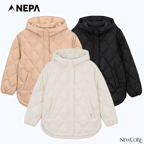 네파_NEPA_24FW 여성 물결 퀼팅을 적용한 세련된 실루엣과 적당한 두께감 초겨울에 멋스럽게 착용 엉덩이를 커버하는 중힙 기장 퍼프 후디 미드 구스 다운자켓