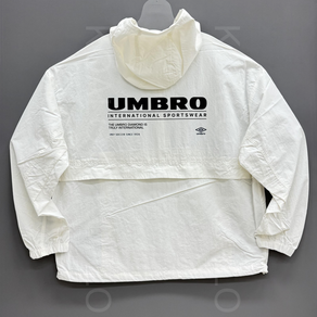 [국내백화점판] UMBRO 엄브로 25신상 클래식 긴팔 후드형 아노락 셋업 (크림)