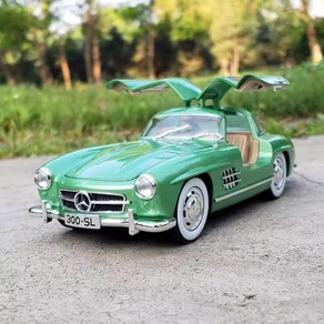 Benz 벤츠 300 SL 쿠페 걸윙도어 클래식 1대24 1:24 자동차 미니카 모형 다이캐스트 꿈꾸는다락방, 그린, 1개