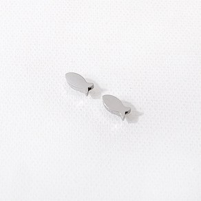 비즈아이 [8-025-06]써지컬스틸 펜던트 물고기통과형 4.5x10mm 무도금 1개