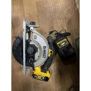 DeWalt 리튬 이온 무선 원형 톱 DCS391N 18V XR 165mm 초침 5AMP 배터리 충전기 포함