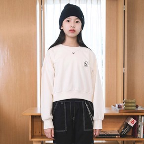 더데이걸 목걸이크롭맨투맨TGMA23806