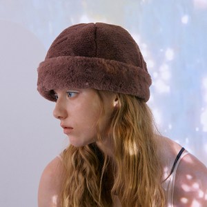 포에지담 Let there be light Fur toque hat