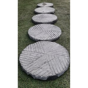 [레드조경] 현무암 빗살무늬 지름 30cm 두께 5cm, 10kg, 2개