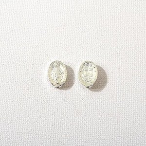 비즈아이 [7386-10]종교펜던트 에폭 성모마리아통과형 8x11mm 화이트 대백 1개