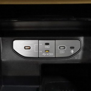 킹왕차 호환 쏘렌토 페이스리프트 용품 USB 포트 몰딩, 01. 1열 콘솔 포인트