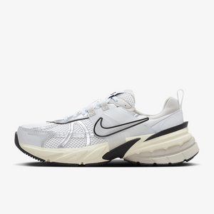 나이키 Nike V2K 런 FD0736-100